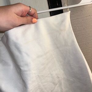 Windsor size S tight white fitting skirt. High rise